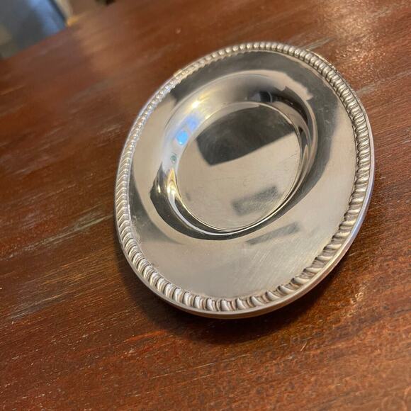Roger Bros 1847 Silverware Small Tray Oval Plate - Picture 2 of 6